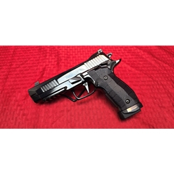 Sig Sauer P226 Reserve