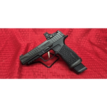 Sig Sauer P365 FUSE w/ Romeo RS 9mm